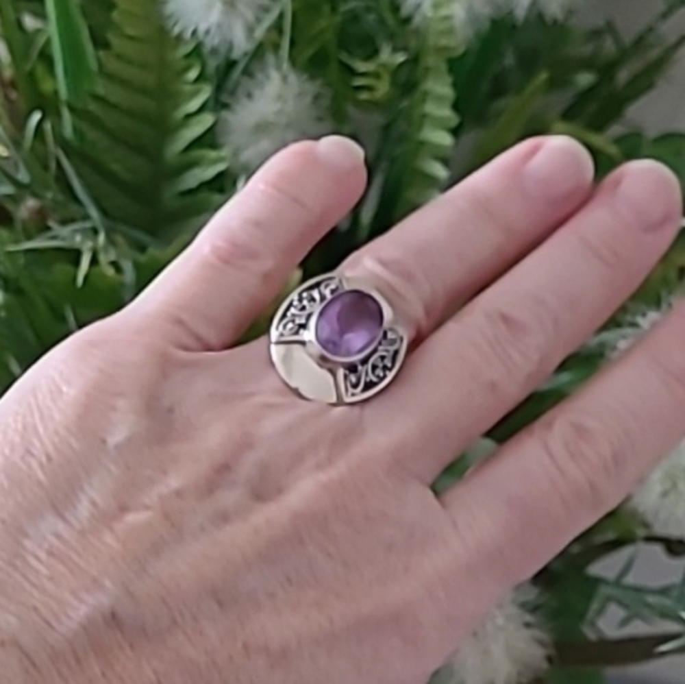 Amethyst silver ring - Picture 3 of 13